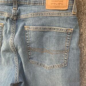 Levi Strauss Relaxed Fit Men's Light Blue Denim Jeans